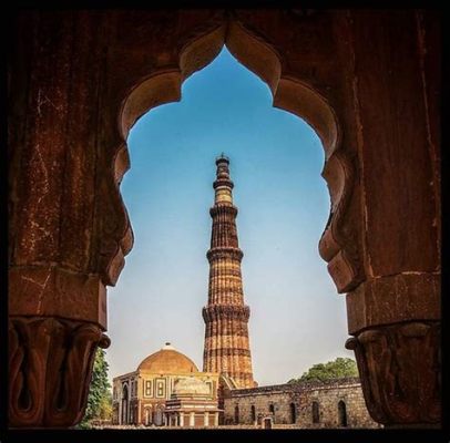  Qutub Minar: Reflections and Refraction -  Bir Modern Sanat Meraklısı İçin Yolculuk!